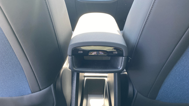 Volvo EX30 200kW SM Extended Range Ultra 69kWh 5dr Auto Electric Estate